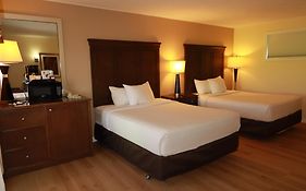 Carolyn Beach Inn